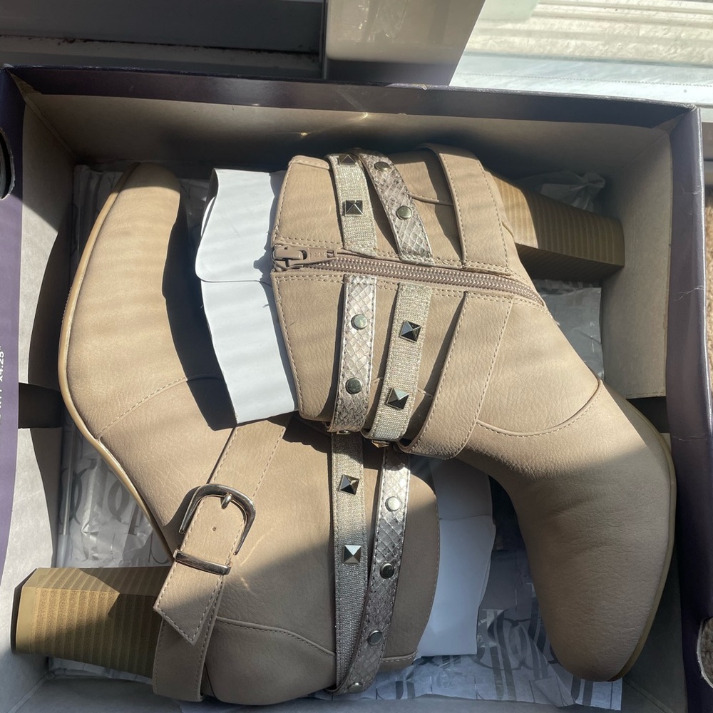 Jennifer Lopez Tan Studded Ankle Boots